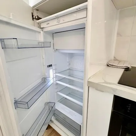 Apartmán Kaala - Group Friendly And Paris With Free Parking Lognes